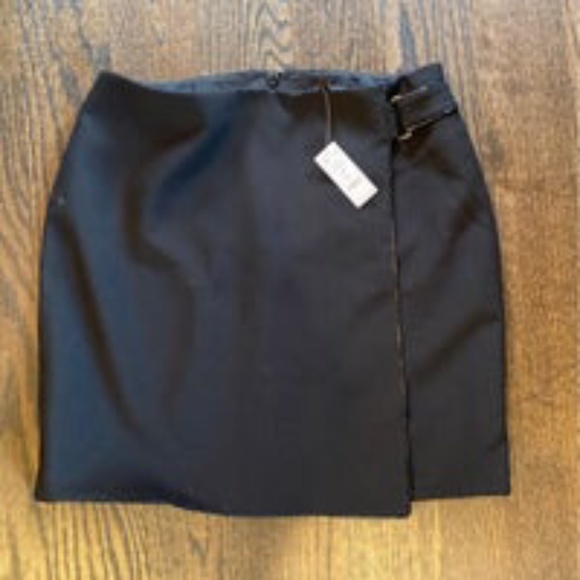 WHBM Leather Trimmed Skirt NWT 6 - Picture 2 of 4